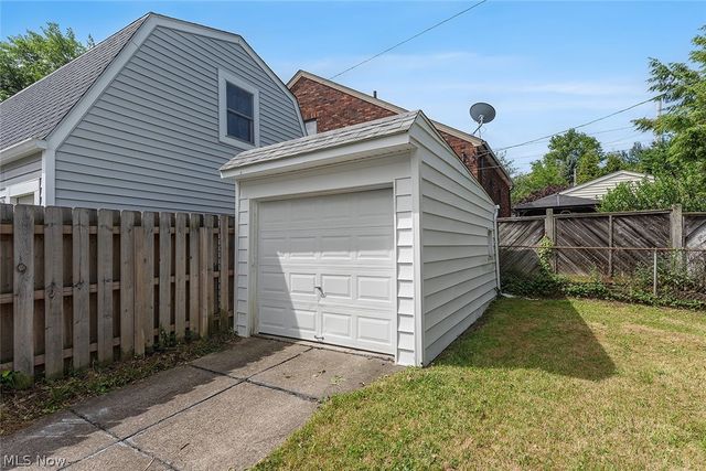 4650 Dornur Drive, Cleveland, OH 44109