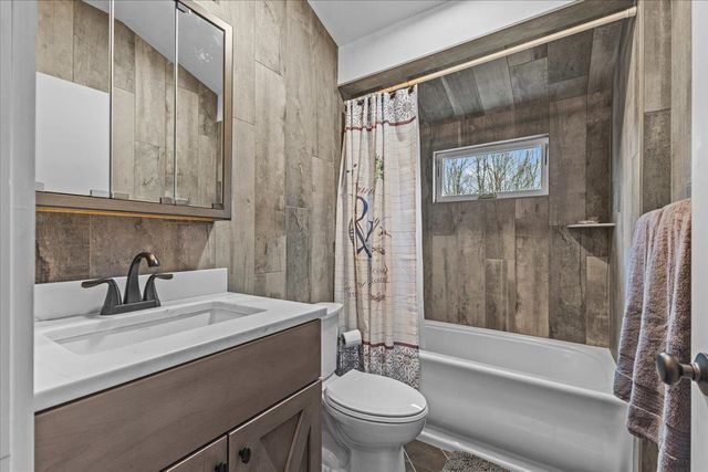 953 Lincoln Gap Road, Warren, VT 05674