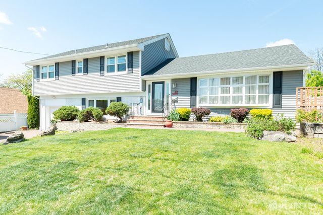 67 Thomas Place, Edison, NJ 08837