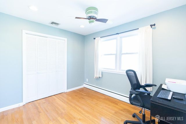 67 Thomas Place, Edison, NJ 08837