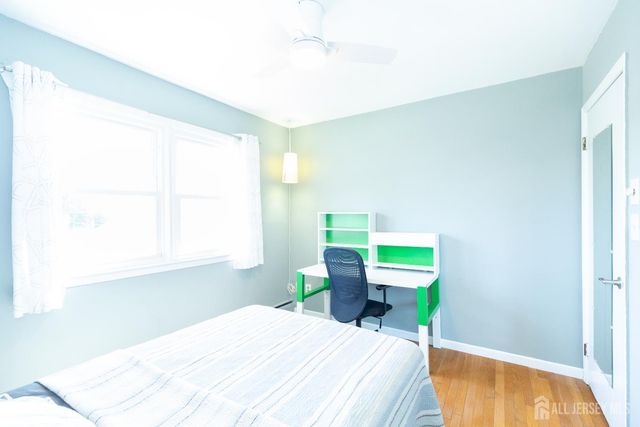 67 Thomas Place, Edison, NJ 08837