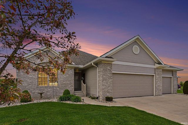242 River Park Drive, Middlebury, IN 46540