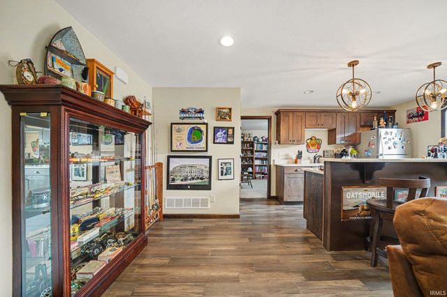 242 River Park Drive, Middlebury, IN 46540