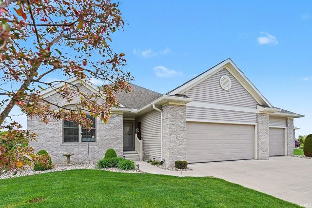 242 River Park Drive, Middlebury, IN 46540