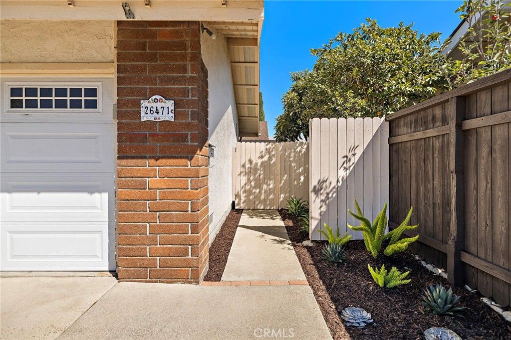 26471 Evergreen Rd, San Juan Capistrano, CA 92675 — photo 2