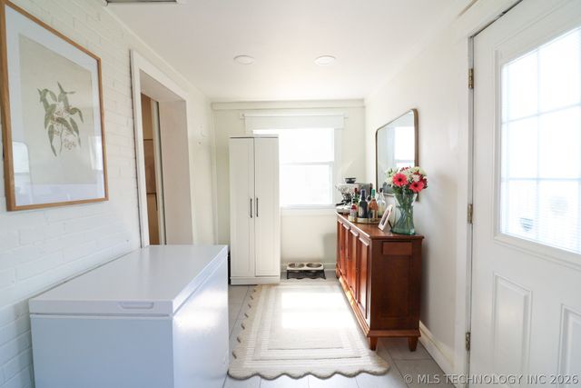 1204 S Toledo Avenue, Tulsa, OK 74112