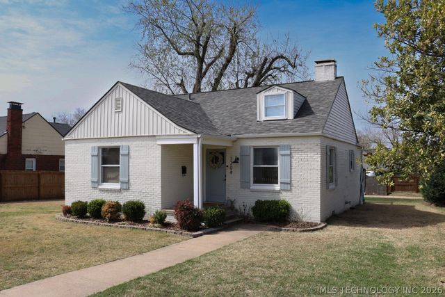 1204 S Toledo Avenue, Tulsa, OK 74112