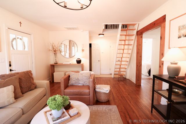 1204 S Toledo Avenue, Tulsa, OK 74112