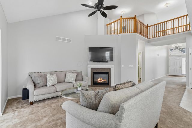 3240 Belstead Drive, Grove City, OH 43123