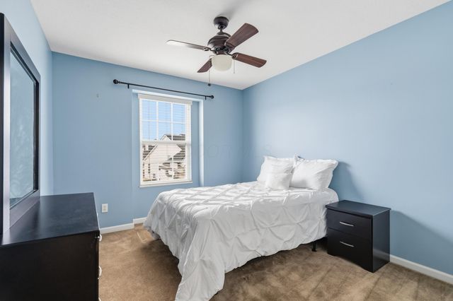 3240 Belstead Drive, Grove City, OH 43123