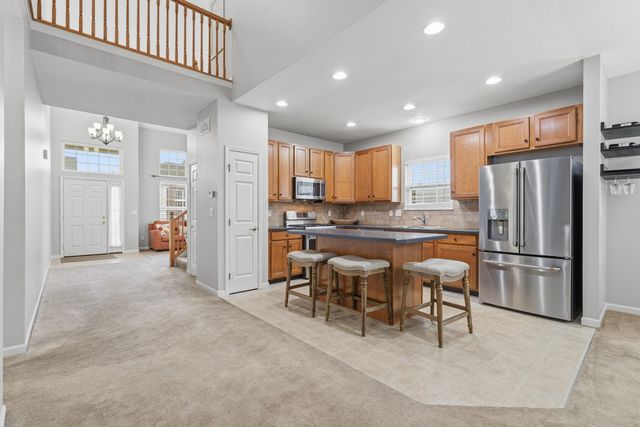 3240 Belstead Drive, Grove City, OH 43123