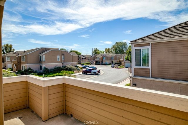 10435 W Briar Oaks Drive A, Stanton, CA 90680