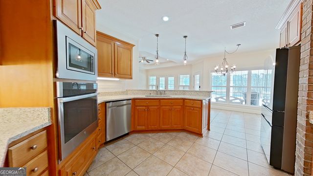 120 Sweetwater Drive, Thomasville, GA 31757