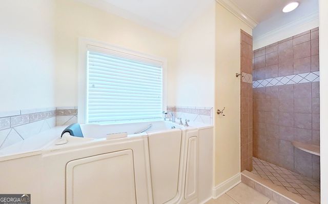 120 Sweetwater Drive, Thomasville, GA 31757