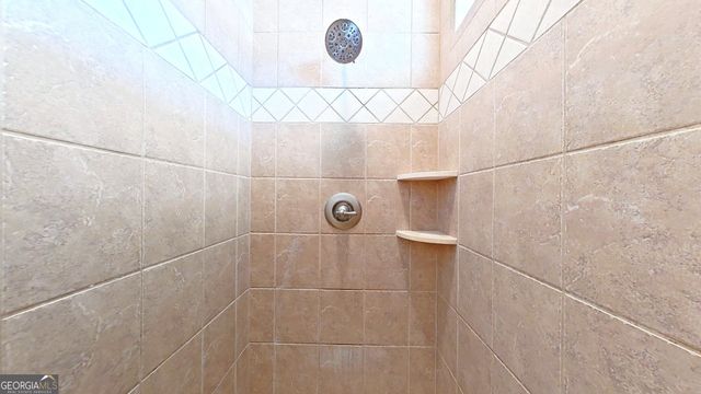 120 Sweetwater Drive, Thomasville, GA 31757