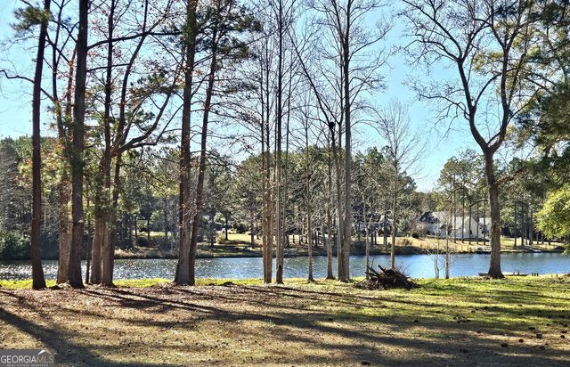 120 Sweetwater Drive, Thomasville, GA 31757