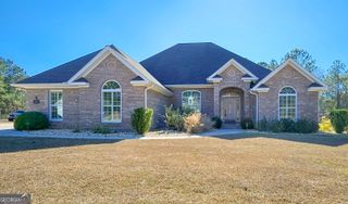 120 Sweetwater Drive, Thomasville, GA 31757