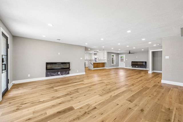 3889 Davila Drive, Dallas, TX 75220