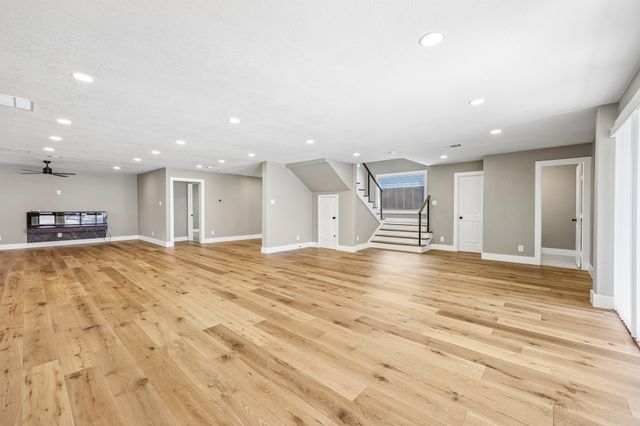 3889 Davila Drive, Dallas, TX 75220