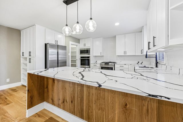 3889 Davila Drive, Dallas, TX 75220