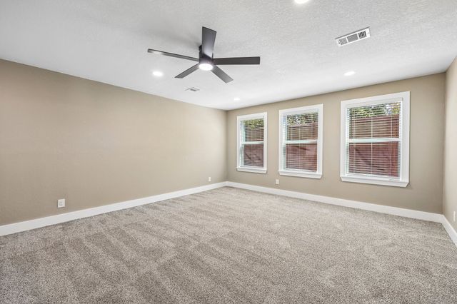 3889 Davila Drive, Dallas, TX 75220