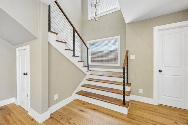 3889 Davila Drive, Dallas, TX 75220