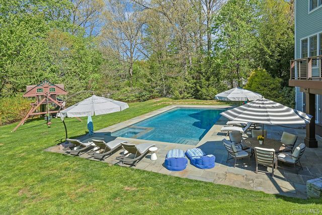 2 Emerald Woods, Tarrytown, NY 10591