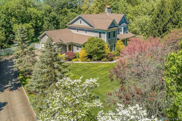 2 Emerald Woods, Tarrytown, NY 10591