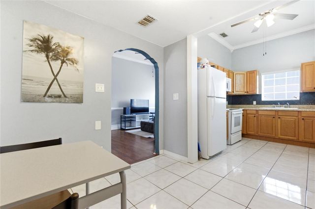 2318 W CORDELIA STREET, Tampa, FL 33607