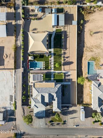 1124 E LOVELAND Lane, San Tan Valley, AZ 85140