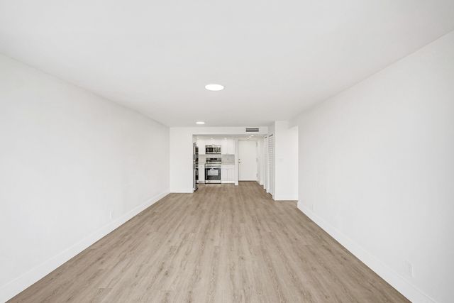 6195 Rock Island Road 413, Tamarac, FL 33319