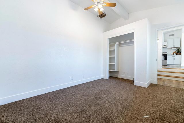 138 W Escalon Avenue, Fresno, CA 93704
