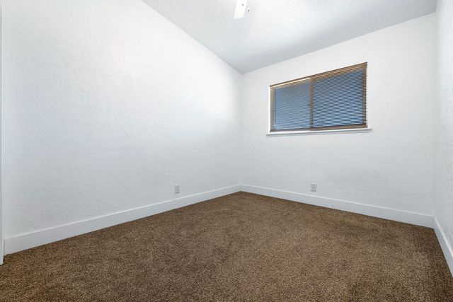 138 W Escalon Avenue, Fresno, CA 93704