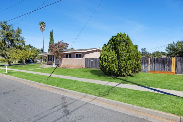 138 W Escalon Avenue, Fresno, CA 93704