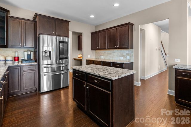 979 Parkland Place NW, Concord, NC 28027