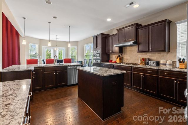 979 Parkland Place NW, Concord, NC 28027