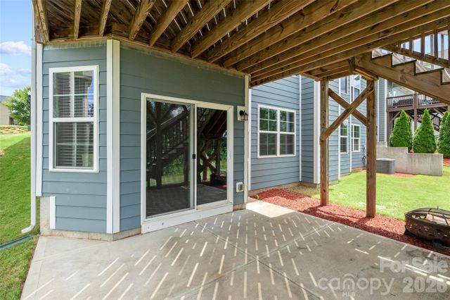 979 Parkland Place NW, Concord, NC 28027