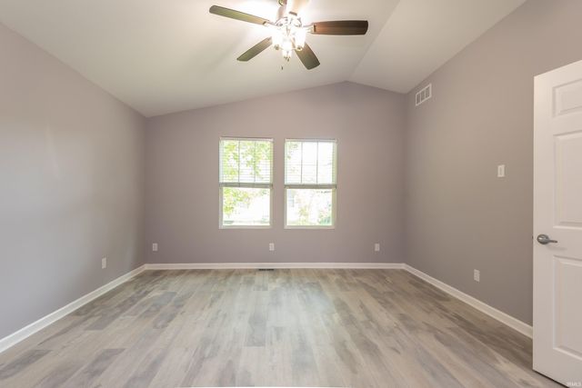 800 W 4TH Street, Bloomington, IN 47404
