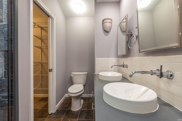 800 W 4TH Street, Bloomington, IN 47404