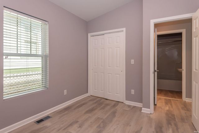 800 W 4TH Street, Bloomington, IN 47404
