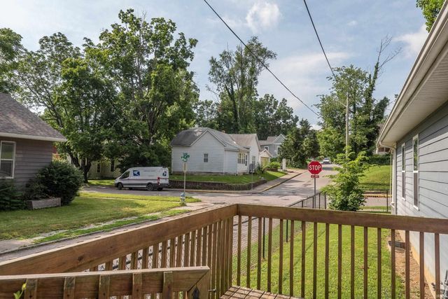 800 W 4TH Street, Bloomington, IN 47404