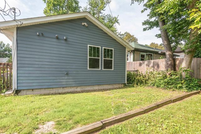 800 W 4TH Street, Bloomington, IN 47404