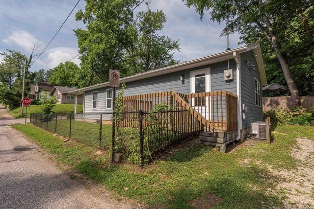 800 W 4TH Street, Bloomington, IN 47404