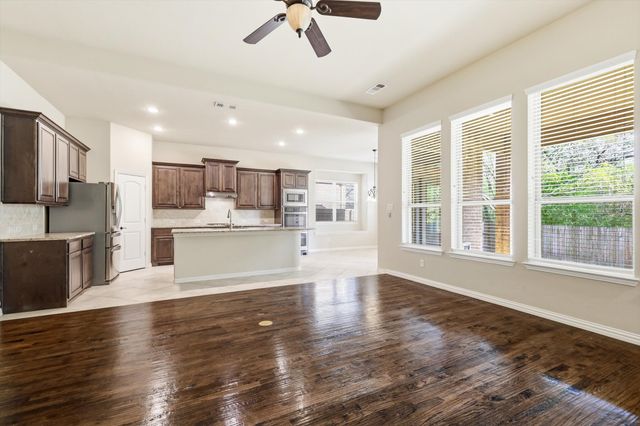 6800 Edwards Road, Denton, TX 76208