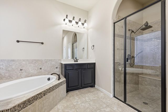 6800 Edwards Road, Denton, TX 76208