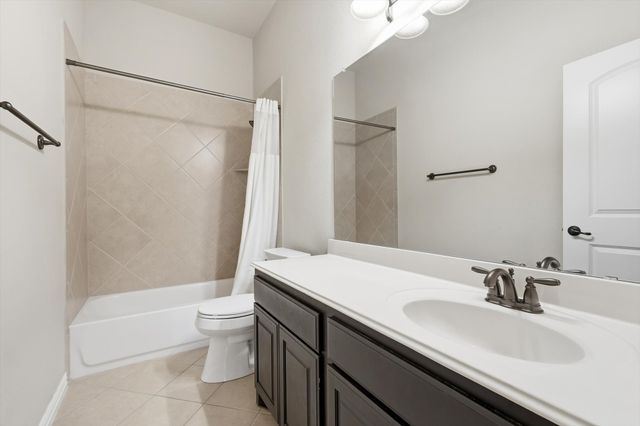 6800 Edwards Road, Denton, TX 76208