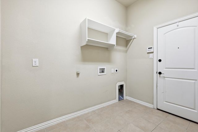 6800 Edwards Road, Denton, TX 76208