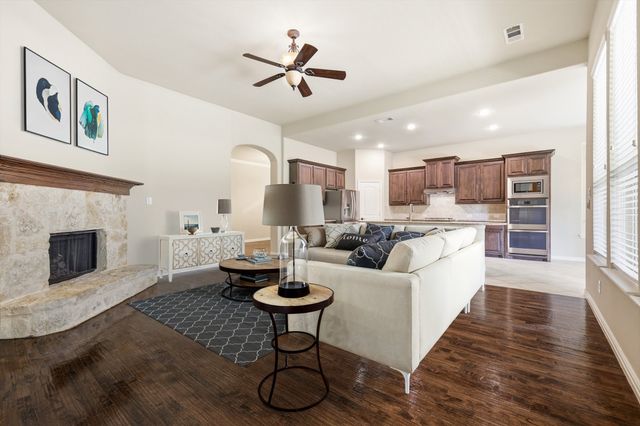 6800 Edwards Road, Denton, TX 76208