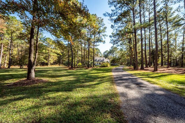 5950 Lowell Reed Road, Ravenel, SC 29470