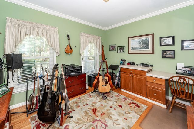 5950 Lowell Reed Road, Ravenel, SC 29470